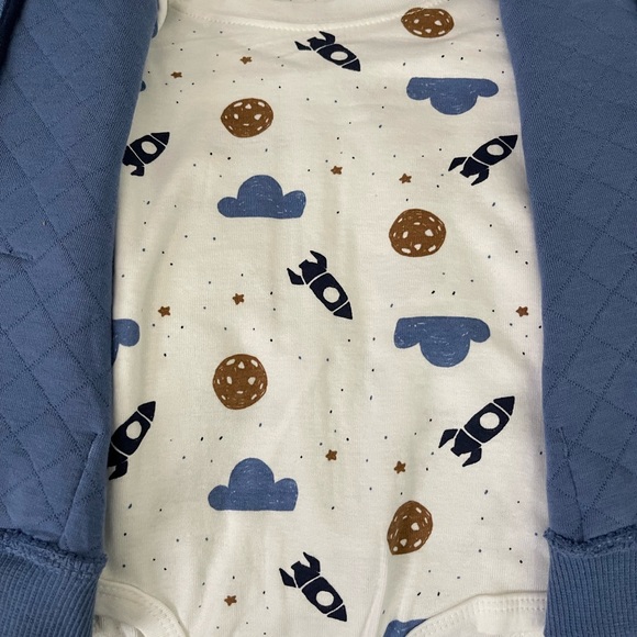 Baby Carte’s Baby Boy 3pc set 18 months - Picture 3 of 8